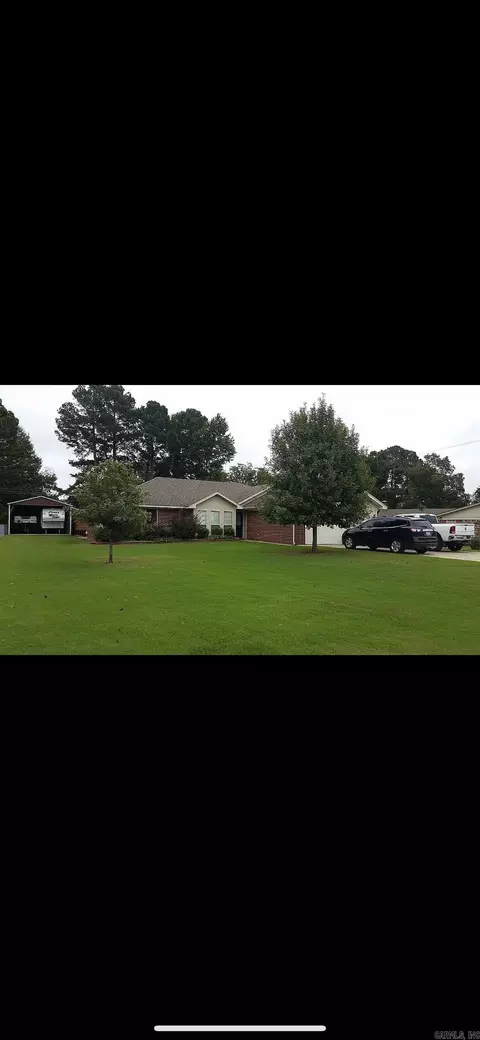 207 S Lemon St, Beebe, AR 72012 photo 1