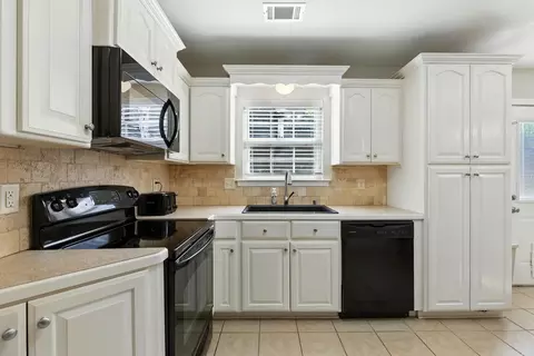19 Castleton Dr, Ward, AR 72176 photo 6
