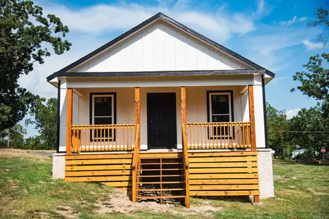 306 Janette St, Hot Springs, AR 71901