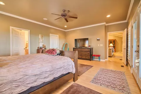 Bedroom - 4 Kee Trl, Hardy, AR 72529 photo 2 of 4