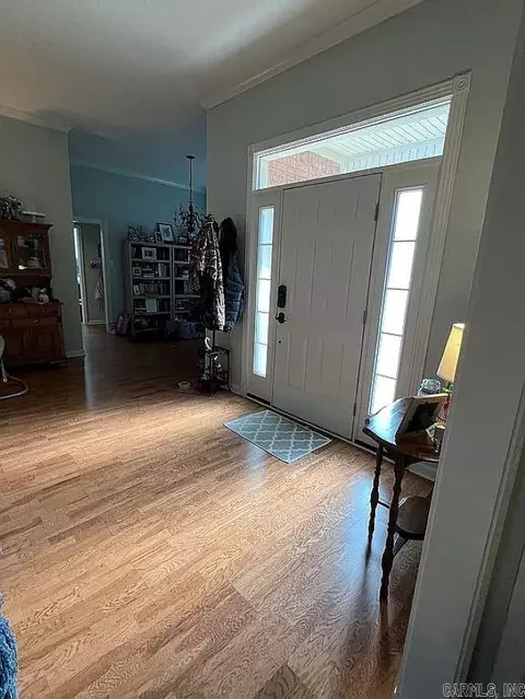 Entry Way - 1660 Doe Trl, Conway, AR 72034 photo 1 of 2