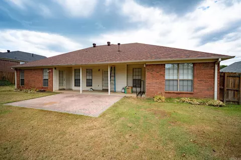 Exterior - 1660 Doe Trl, Conway, AR 72034 photo 6 of 7