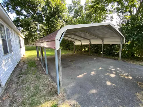 242 E Davis, Piggott, AR 72454 photo 7