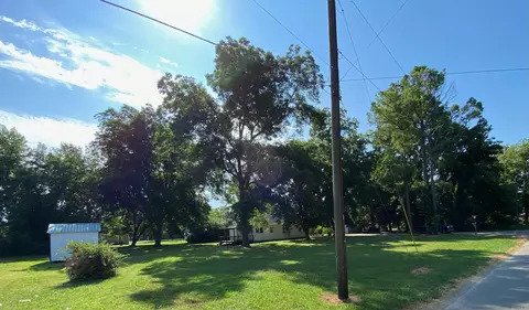 242 E Davis, Piggott, AR 72454 photo 12