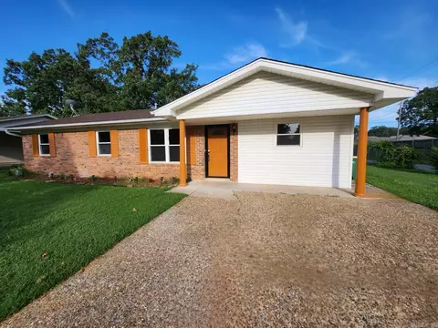 8921 Claremont Ave, Sherwood, AR 72021