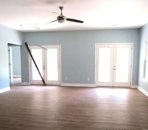 9233 Spring Lake Rd, Pine Bluff, AR 71603 photo 13