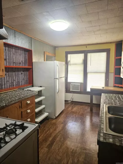 130 N Kelley Ave, Murfreesboro, AR 71958 photo 12