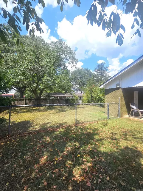 130 N Kelley Ave, Murfreesboro, AR 71958 photo 2