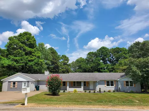 12871281 W North St, Piggott, AR 72454