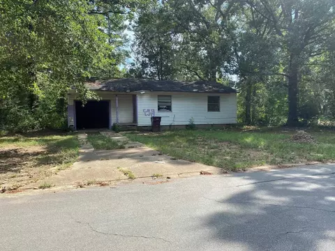 609 W 12th St, Crossett, AR 71635