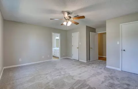 Bedroom - 6531 Forrest Oak Dr, Pine Bluff, AR 71603 photo 5 of 7