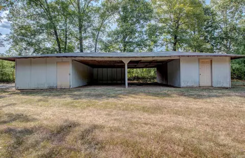 Exterior - 6531 Forrest Oak Dr, Pine Bluff, AR 71603 photo 10 of 10