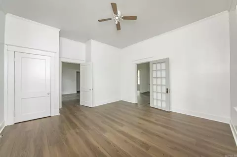 Living - 400 NE 1st St, England, AR 72046 photo 8 of 10