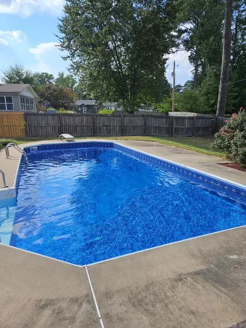 Exterior - 1910 Harmon Dr, Benton, AR 72015 photo 5 of 5