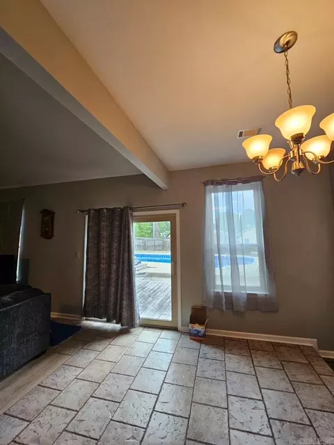 Dining - 1910 Harmon Dr, Benton, AR 72015 photo 1 of 1