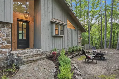 Exterior - 2090 Tannenbaum Rd, Drasco, AR 72530 photo 7 of 21