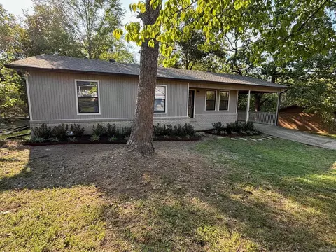 208 Elysian Hills Dr, Hot Springs, AR 71913