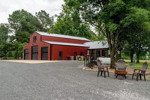 65 Five Mile Rd, Drasco, AR 72530