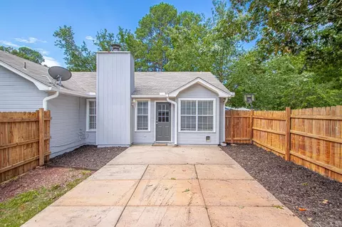 Exterior - 2106 Raintree Dr, Bryant, AR 72022 photo 5 of 7