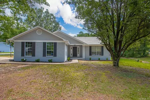 Exterior - 2106 Raintree Dr, Bryant, AR 72022 photo 1 of 7
