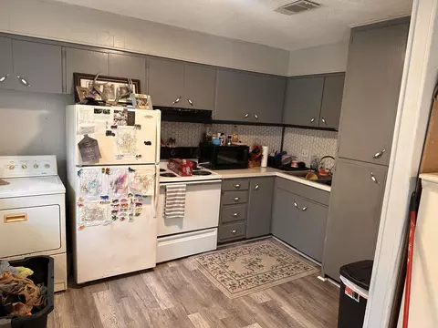 2103 Tyler St, Conway, AR 72034 photo 5