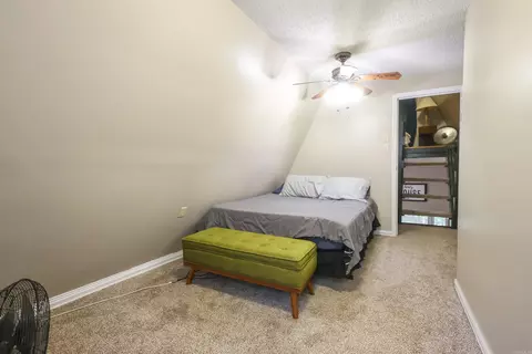 Bedroom - 49 Fox Ln, Mount Ida, AR 71957 photo 2 of 2