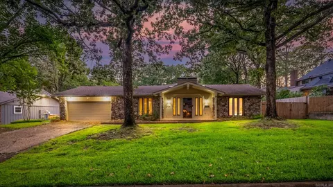 2704 Wentwood Valley Dr, Little Rock, AR 72212