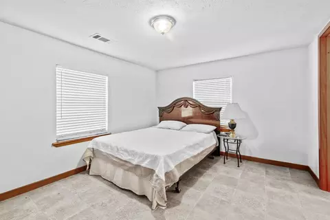 Bedroom - 90 Windwood Loop, Cabot, AR 72023 photo 4 of 6