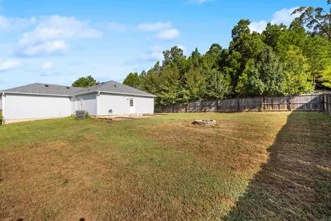 Exterior - 1202 Meadows Dr, Benton, AR 72019 photo 4 of 9
