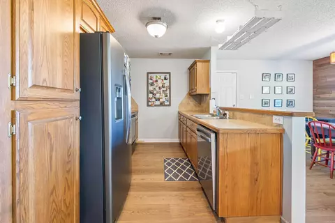 Kitchen - 1202 Meadows Dr, Benton, AR 72019 photo 1 of 3