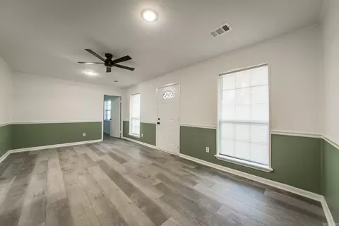 Living - 106 N Orion St, Beebe, AR 72012 photo 1 of 5