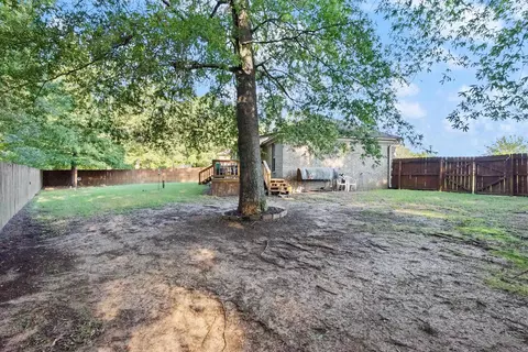 Exterior - 42 Eaglebrook Dr, Conway, AR 72032 photo 5 of 9
