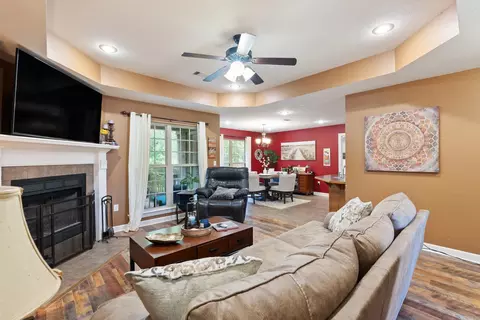Living - 42 Eaglebrook Dr, Conway, AR 72032 photo 1 of 1