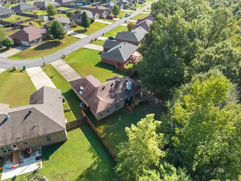 View/Area - 42 Eaglebrook Dr, Conway, AR 72032 photo 3 of 5