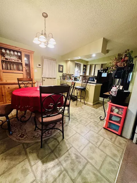 Dining - 1105 Dawson St, Malvern, AR 72104 photo 1 of 1