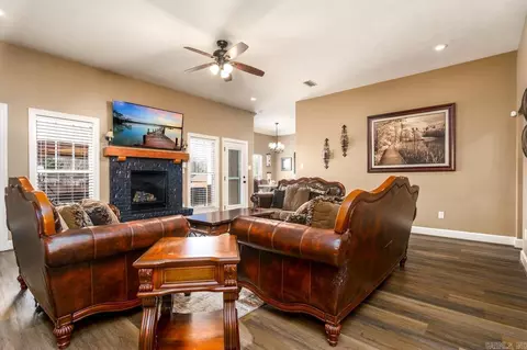 Living - 1105 Georgetown, Conway, AR 72034 photo 2 of 3
