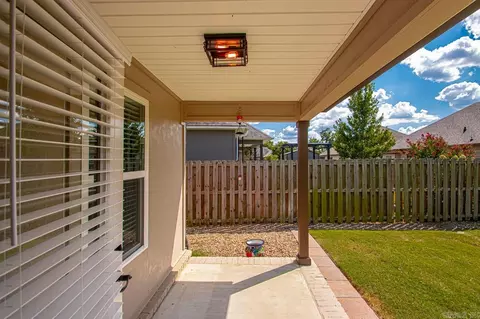 Exterior - 1925 Massee Gdns, Conway, AR 72034 photo 4 of 11