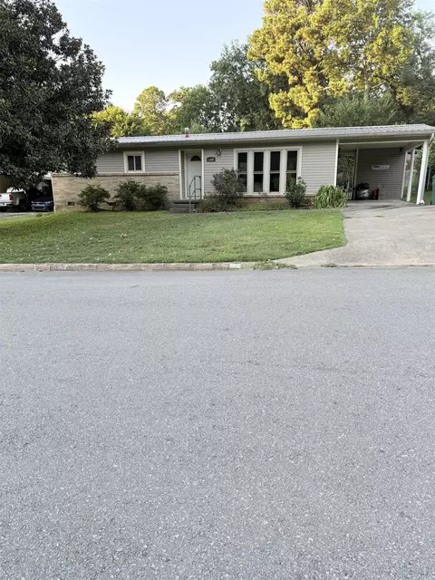 1220 Crystal Dr, Benton, AR 72015 photo 1