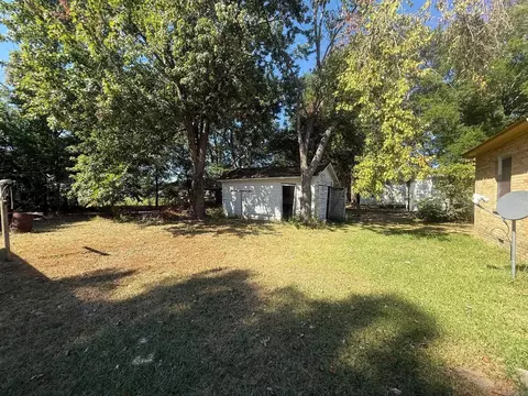 Exterior - 310 W 24th Ave, Pine Bluff, AR 71601 photo 5 of 7