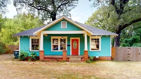 1917 College Ave, Conway, AR 72034