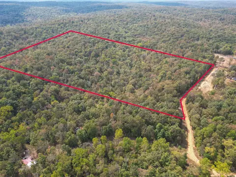 32-34 Red Oak Trail Rd, Hardy, AR 72542