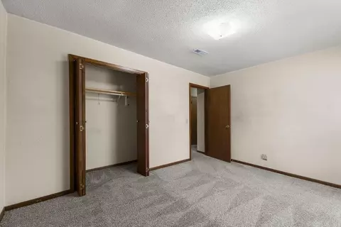 Bedroom - 191 Cedar Crest Dr, Clinton, AR 72031 photo 7 of 9