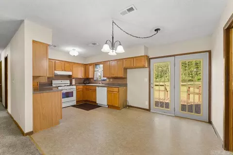 Kitchen - 191 Cedar Crest Dr, Clinton, AR 72031 photo 2 of 4