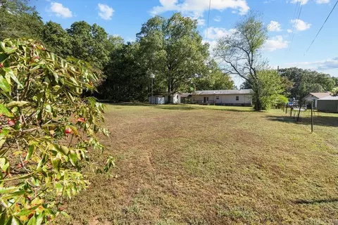 Exterior - 191 Cedar Crest Dr, Clinton, AR 72031 photo 8 of 11