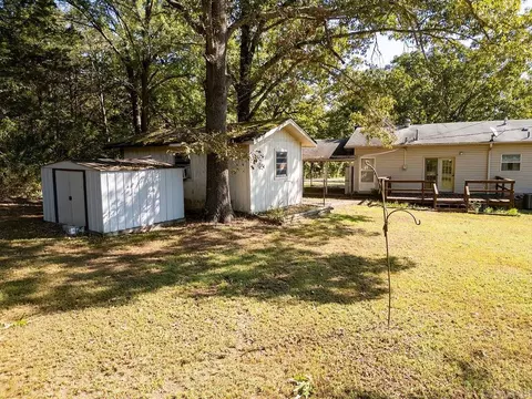 Exterior - 191 Cedar Crest Dr, Clinton, AR 72031 photo 9 of 11