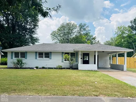 1404 Chester Ln, West Memphis, AR 72301
