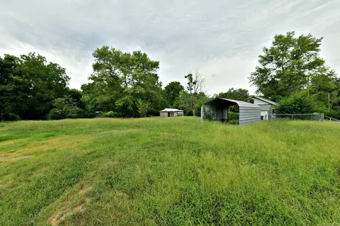 Exterior - 1111 S Third St, Mena, AR 71953 photo 5 of 5