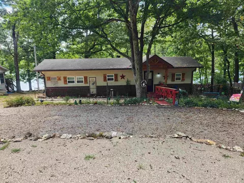 43 E Lakeshore Dr, Highland, AR 72542