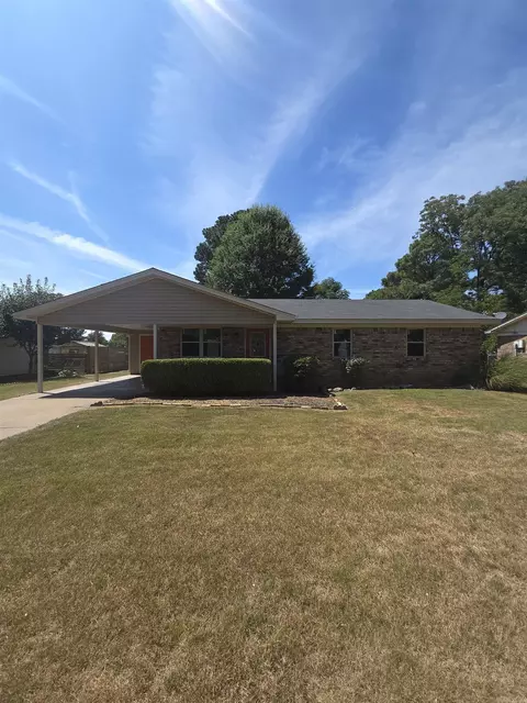 19 Robbye Ln, Searcy, AR 72143