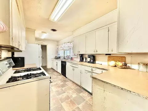 15 Maulding Dr, Dermott, AR 71638 photo 8